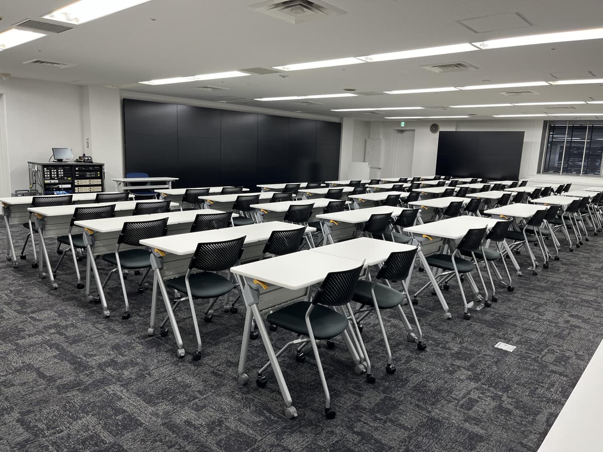 工手の泉 B-230 IzumiPavilion（コラボレーションスタジオ）